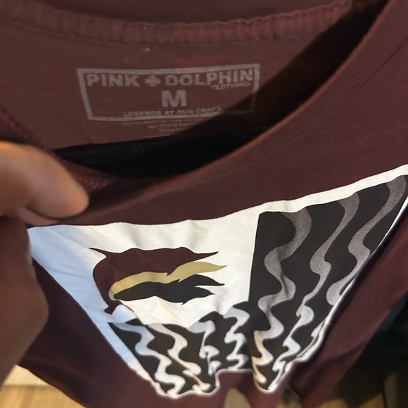 Pink dolphin tee - Picture 2 of 3